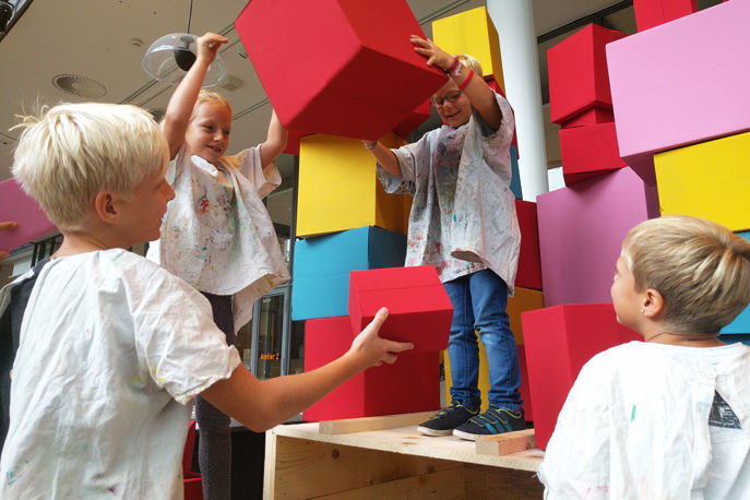 Internal Page: Interactive exhibition «Boxes»